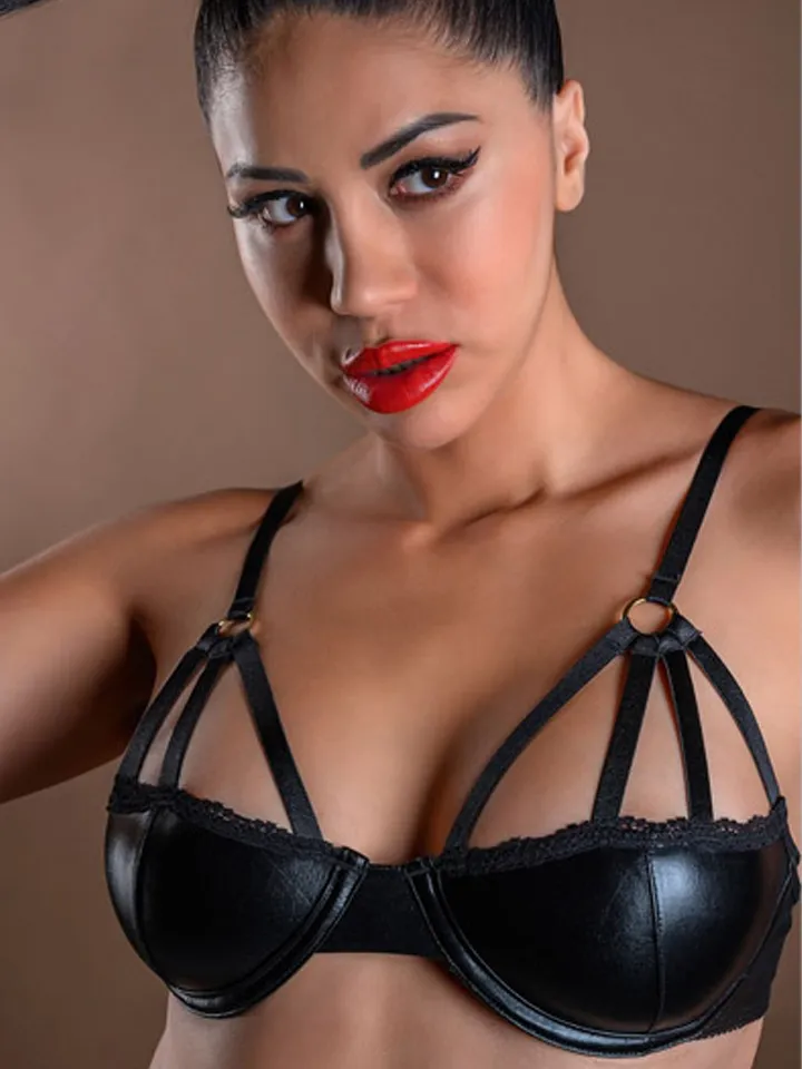 Daring Intimates Wetlook Bra With Straps - Wetlook bra 1 [full]