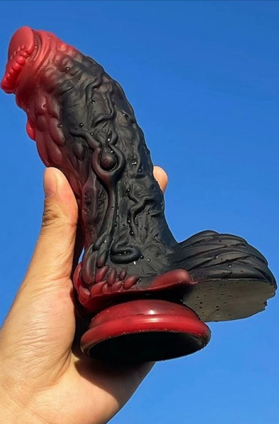 Dragon Dildo Yong Black-Red 20 cm - Drachen-Dildo 3