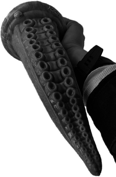 Korong Monster Dildo Black/White 23 cm - Monster-Dildo 2